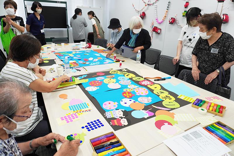 折り紙アートで作品作り