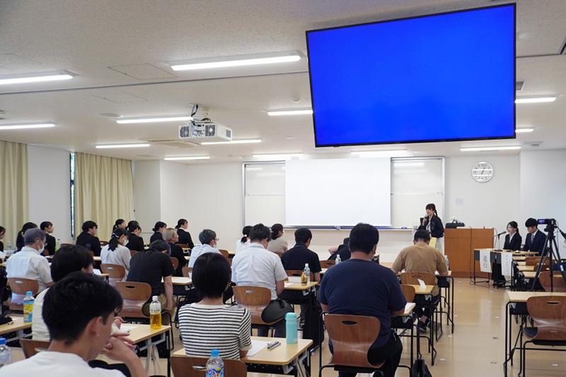ソーシャルワーク実習A・B報告会の様子1