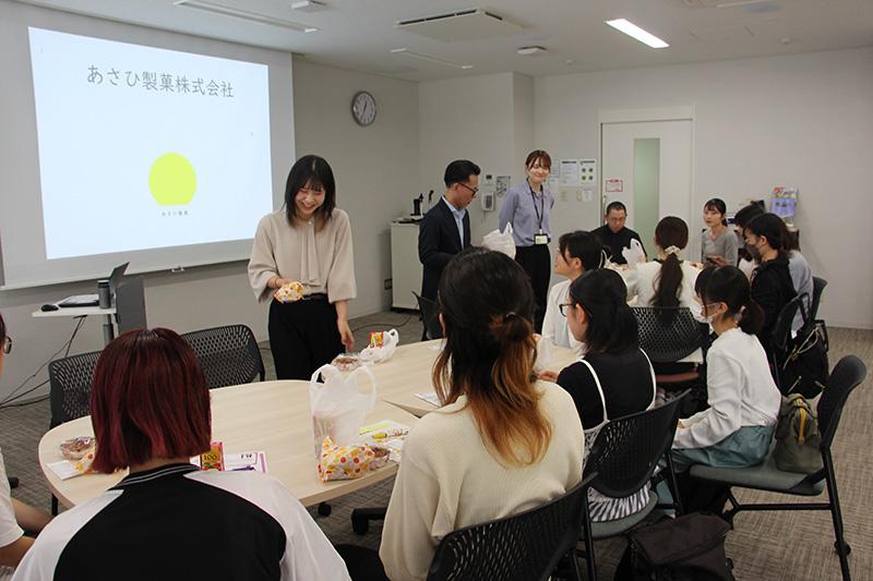 ランチミーティングの様子1