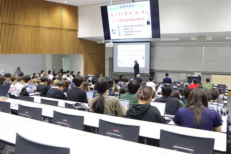 令和7年度国際文化学部客員教授講義2