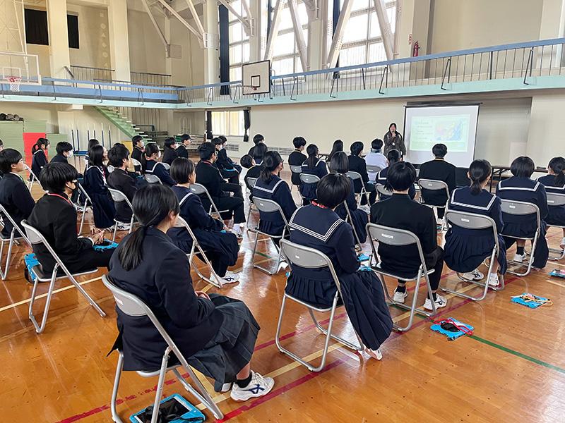 富海小中学校訪問の様子6