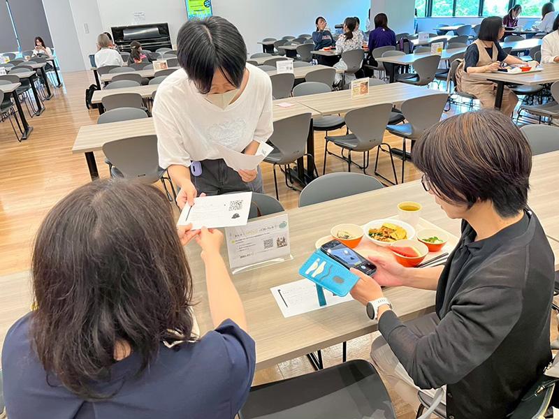 「山口県産の初夏の果物食べようフェア」の様子3