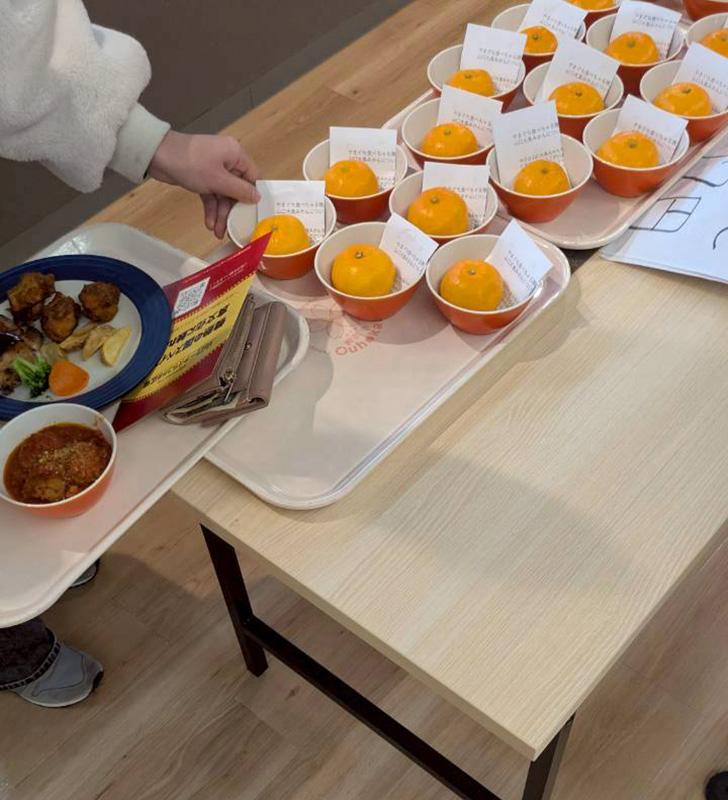 「山口県産の冬の果物を食べようフェア」の様子1