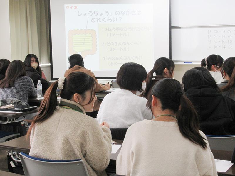 出前授業「ウン知育教室」の様子2