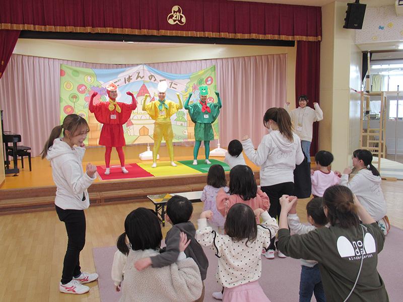 食育戦隊ゴハンジャーの様子1