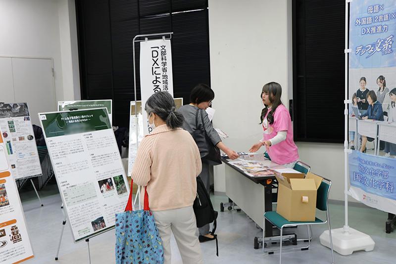 やまぐち未来デザインプロジェクト ポスター展示の様子5