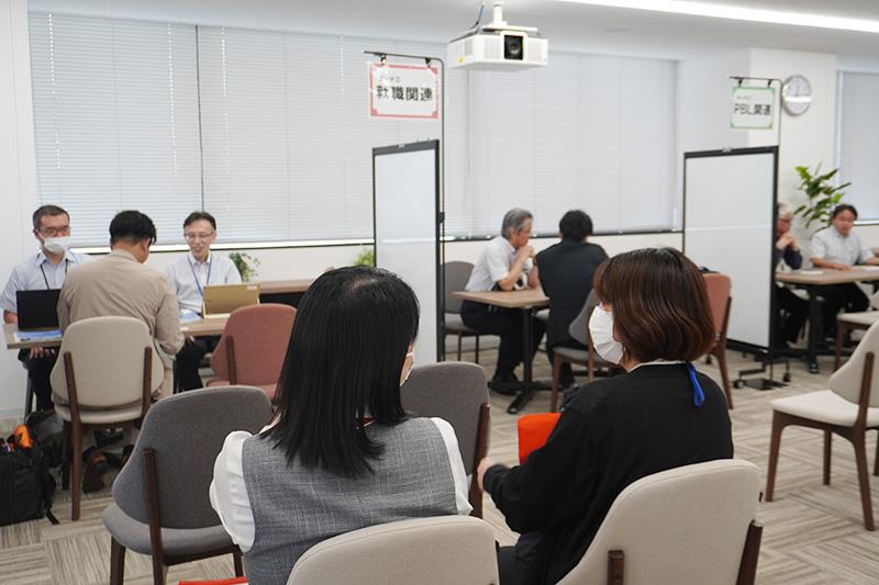 「県大見本市」の様子3