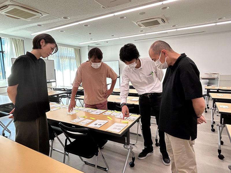 審査の様子